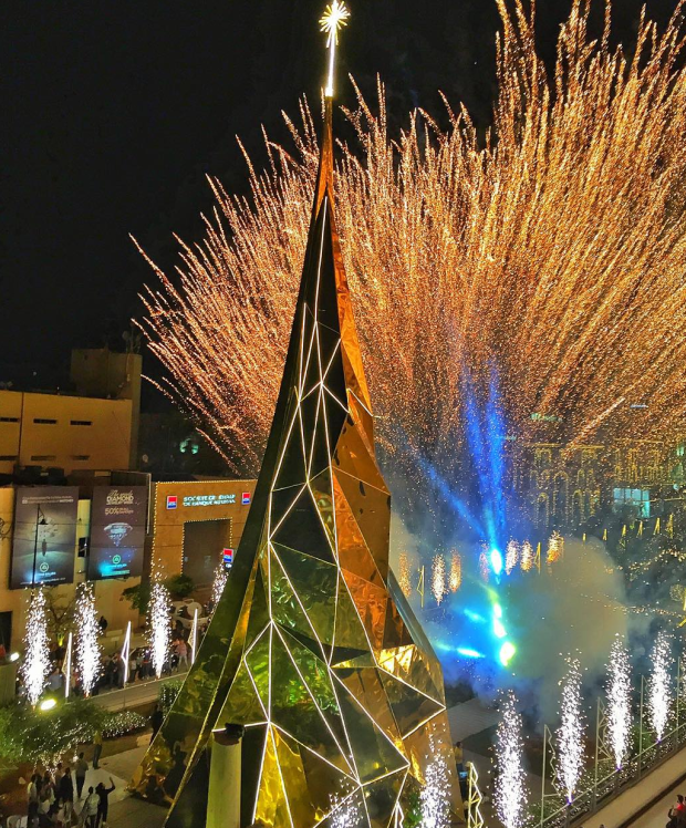 jbeil-byblos-christmas-tree-2015